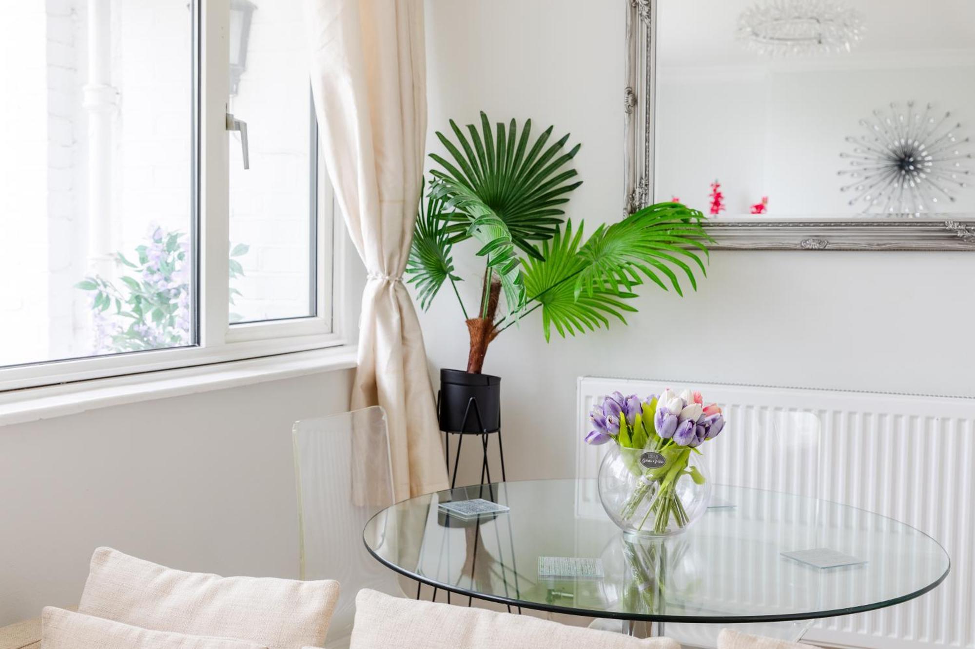 Cosy 3 Bed Flat Ideal For Trips To Londyn Zewnętrze zdjęcie